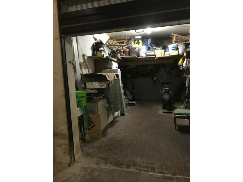 Garage/Box/Posto auto in vendita a Castellammare Di Stabia (NA)