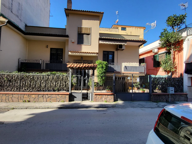Villa in vendita a Poggiomarino (NA)