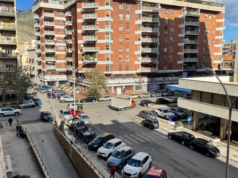 Appartamento in vendita a Montepellegrino, Palermo (PA)