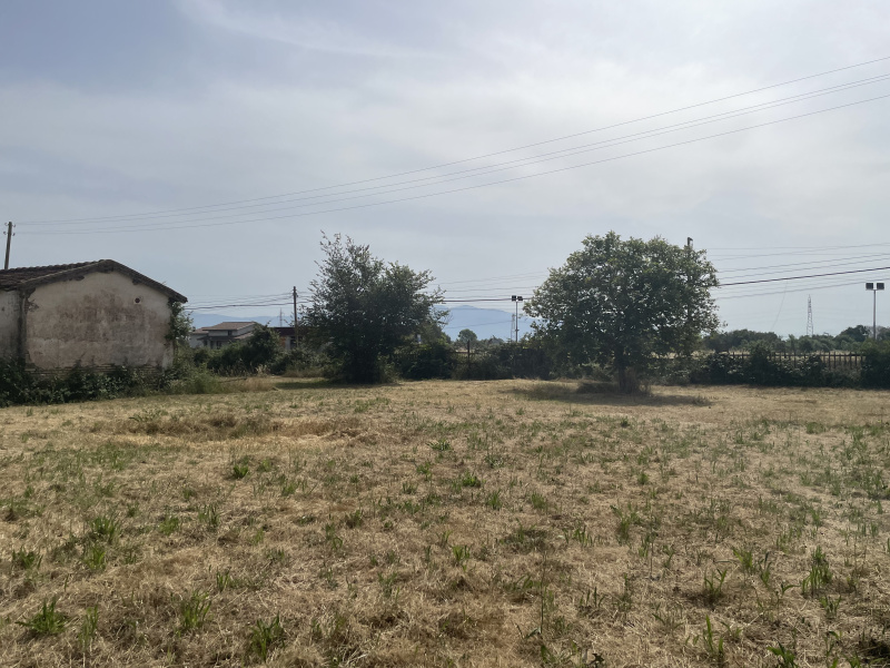 Terreno agricolo in vendita a Cisterna Di Latina (LT)