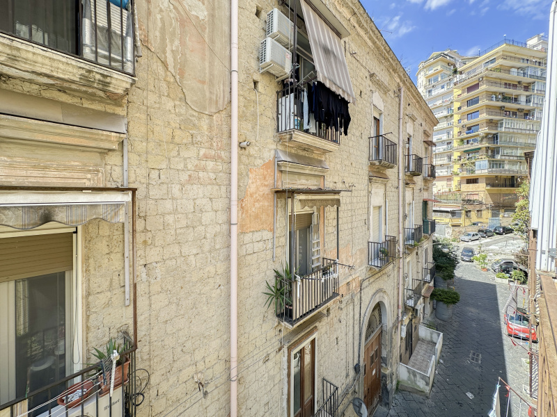 Garage/Box/Posto auto in vendita a Napoli (NA)