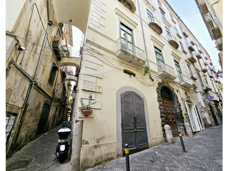 Loft/Open space in vendita a Salerno (SA)